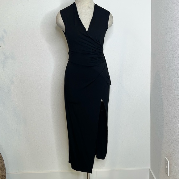 Reformation Dresses & Skirts - Reformation Sage Wrap Dress